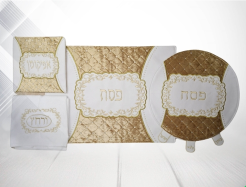 סט כיסויים לפסח דגם מופר דמוי עור וקטיפה בז