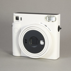 FUJIFILM INSTAX SQUARE SQ1
