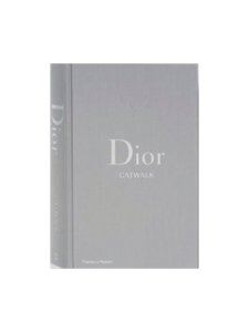 ספר אופנה דיור Dior Catwalk
