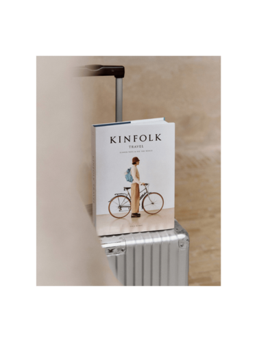 ספר קינפולק טיול - Kinfolk Travel