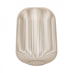 עששית L בז LITO Lantern Nomad