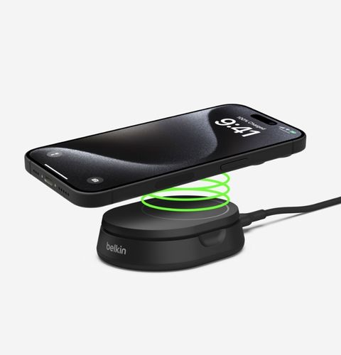 מעמד טעינה אלחוטי כולל מטען קיר Belkin BoostCharge Pro WIA008-VFBK צבע שחור