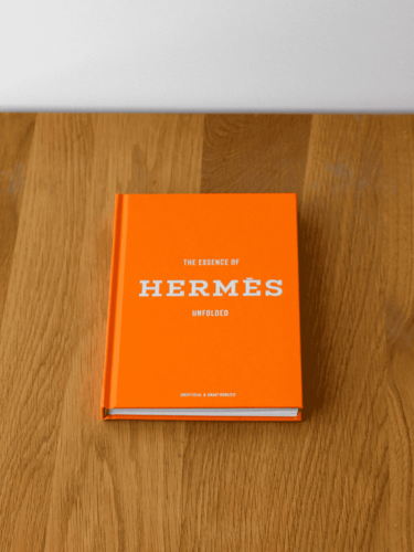 ספר אסנס אופנה הרמס - The Essence of Hermes