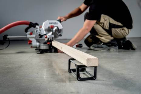 מסור גרונג מטאבו Metabo KGS 305 M 