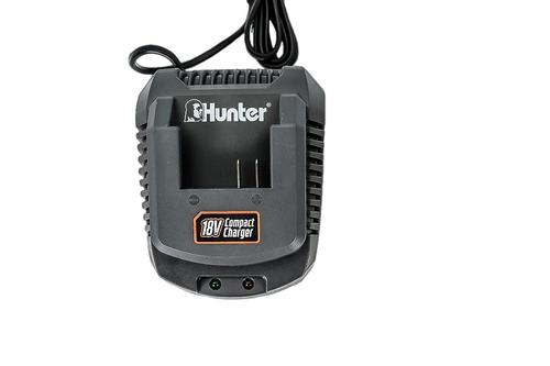 מטען קומפקטי 18V 3A האנטר HUNTER