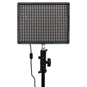 פנס לד Aputure HR672W