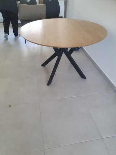 שולחן אוכל עגול אלפיס אלון טבעי4