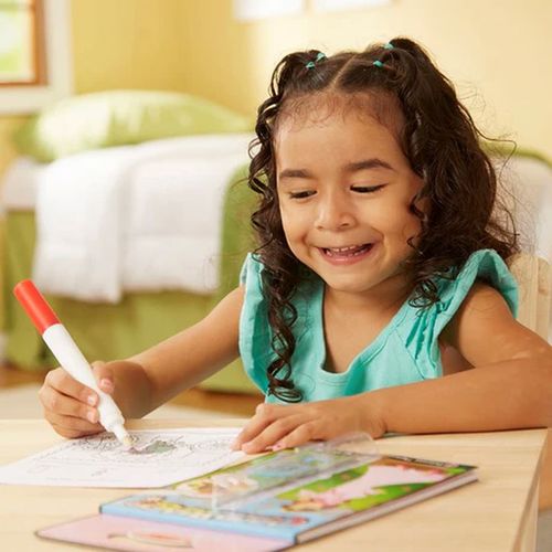 חוברת טוש הקסם-נסיכות מבית מליסה ודאג Melissa and Doug