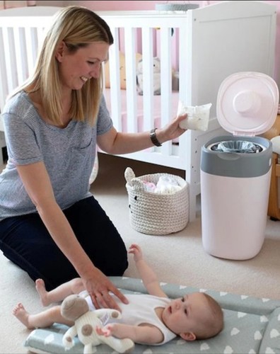  סילוק חיתולים  Tommee Tippee - Twist and Click Nappy Disposal  