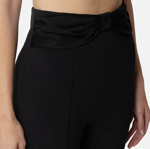Crêpe trousers with satin bow