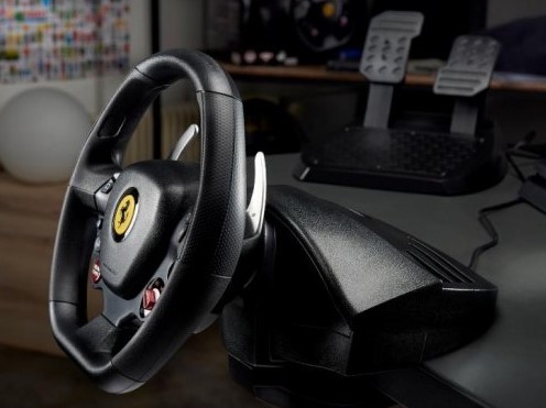 הגה מירוצים עם דוושות Thrustmaster T80 Ferrari 488 GTB Edition