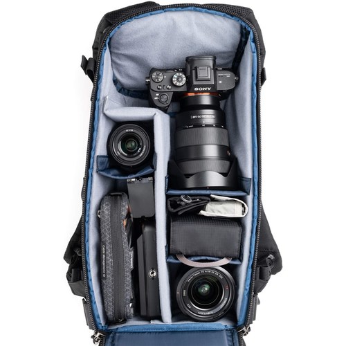 תיק גב Think Tank Photo DarkLight Backpack 14L