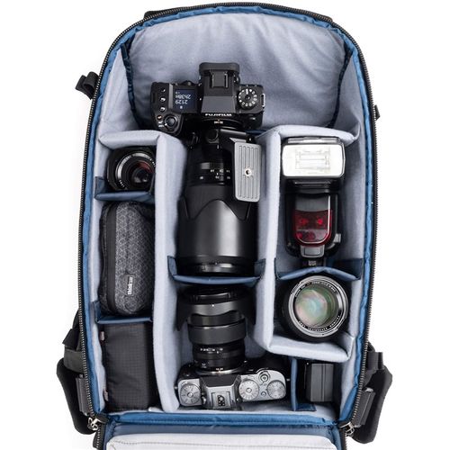 מזוודה טרולי Think Tank Photo DarkLight Backpack 20L