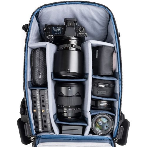 מזוודה טרולי Think Tank Photo DarkLight Backpack 20L