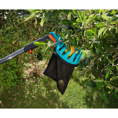 מקטפת פירות GARDENA 3115 Combisystem עם מנגנון איסוף מתקדם לקטיף נוח ויעיל בגבהים שונים
