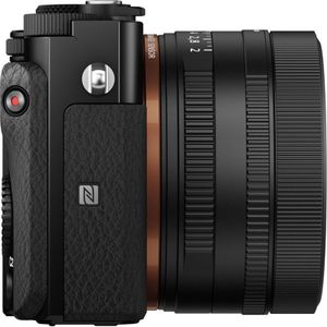 מצלמה דיגיטלית סוני Sony CyberShot RX1 Mark II