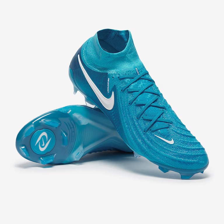 נעלי כדורגל מקצועיות  NIKE PHANTOM LUNA  II ELITE