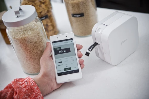 מדפסת מדבקות קומפקטית Brother P-Touch Cube PT-P300BT