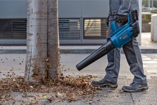 מפוח אוויר מקצועי 18V ללא פחמים GBL 18V-750 גוף בלבד BOSCH