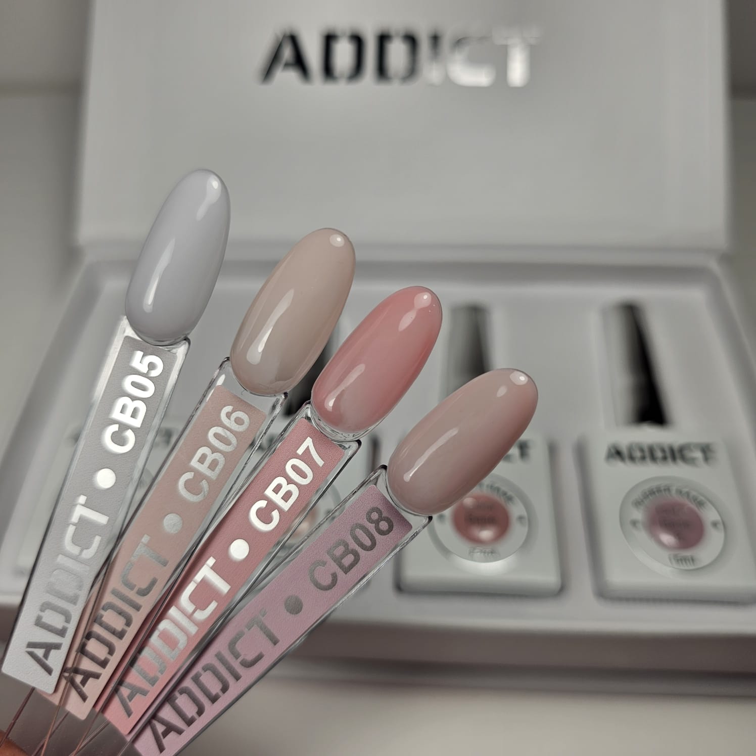 מארז 4 גוונים קולור בייס 15 מ״ל ADDICT 