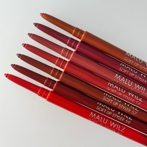תוחם שפתיים מלו ווילז Malu Wilz Soft lip Styler