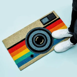 שטיח כניסה מצלמה בצבעי קשת Rainbow Camera