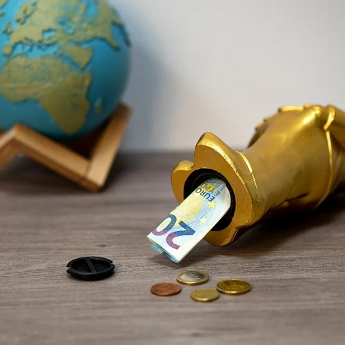 קופת חיסכון ענקית גמד חצוף Gold Gnome