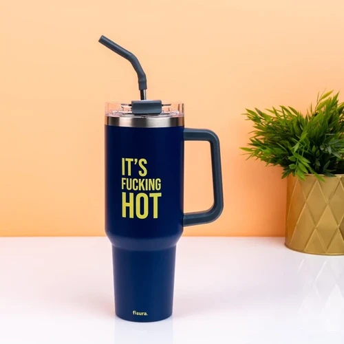 כוס תרמית ענקית עם קשית It’s Fucking Hot