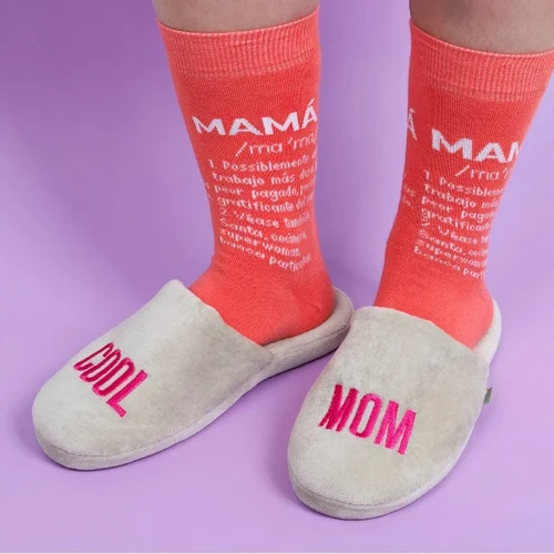 נעלי בית מתנה לאמא | אמא קולית Cool Mom