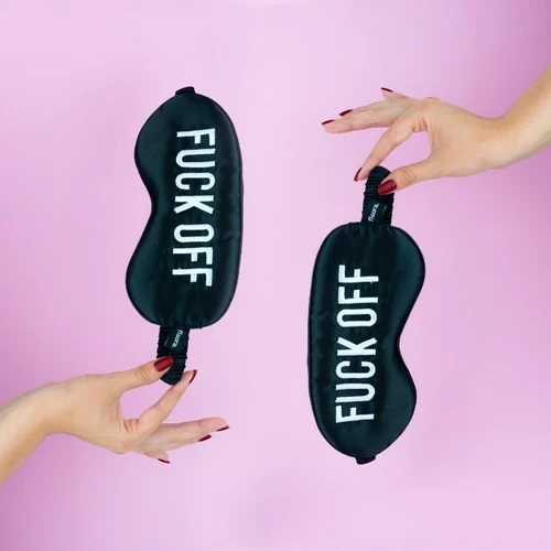 כיסוי עיניים יוקרתי עם מסר חד Fuck Off