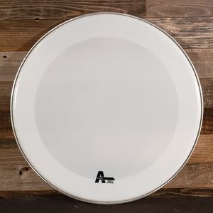 עור לבס "18 (פנימי) No Overtone 1Ply Smooth White מסדרת PROFLEX1 מבית ATTACK