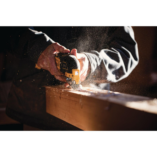 מולטיטול דיוולט 20V XR דגם DCS356B DeWalt - גוף בלבד