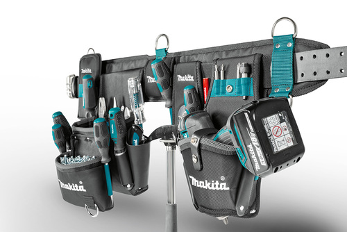שימוש בסט פאוצ'ים ענק על חגורת עור E-15235 MAKITA