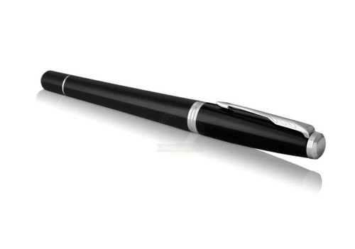 עט נובע יוקרתי, דגם Urban Muted Black CT Fountain Pen (M)