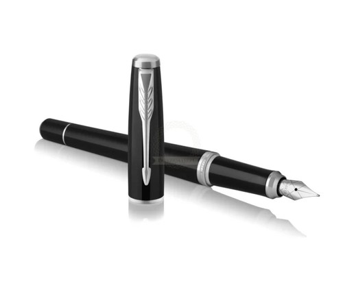 עט נובע יוקרתי, דגם Urban Muted Black CT Fountain Pen (M)