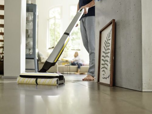 שוטף ומקרצף רצפות אלחוטי KARCHER FC7 