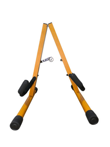 סטנד גיטרה אוניברסלי עשוי עץ GS-40 בצבע חום מבית LEGRAND