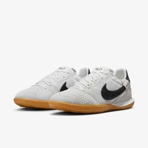 נעלי קט רגל סוליית דבש NikeNike Streetgato 