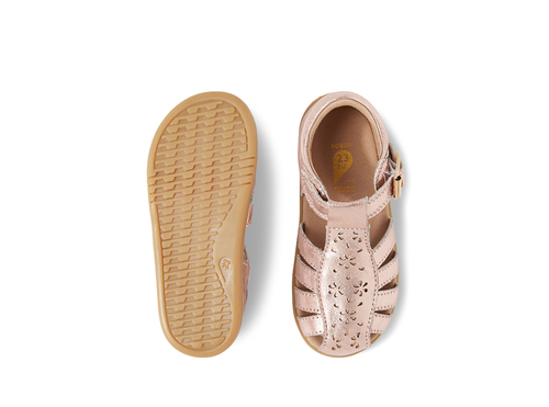 Bobux IW Chelsea ROSE GOLD מידות 22-26