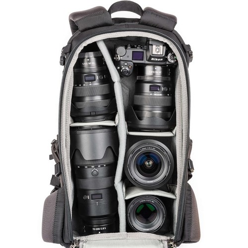 Think Tank BackLight 18L Montane Green