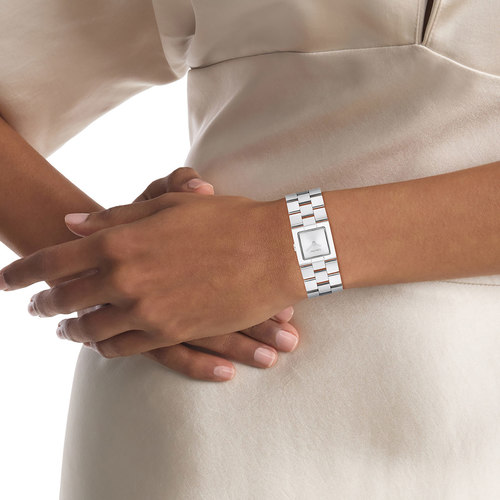 Calvin Klein 25100088 סדרה חדשה לנשים