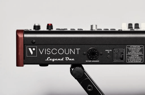 מקלדת במה מקצועית 61 קלידים Legend One Stage Keyboard מבית Viscount