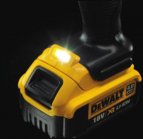 סוללת ליתיום 18V DEWALT 4.0Ah