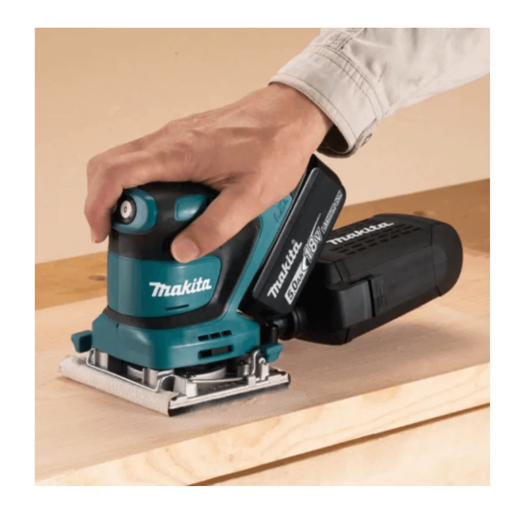מלטשת רוטטת נטענת 18V Makita DBO482Z משטח שיוף 114x140 מ״מ עד 12000 סל״ד גוף בלבד