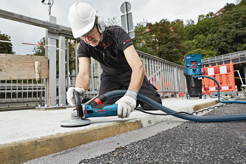 מלטשת בטון BOSCH GBR 15 CA