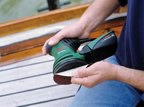 מלטשת אקצנטרית BOSCH PEX 220 A