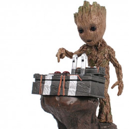Groot - Marvel פסל