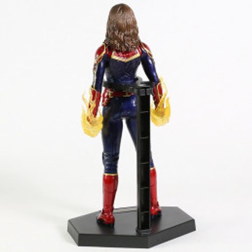 Captain Marvel דמויות אוסף