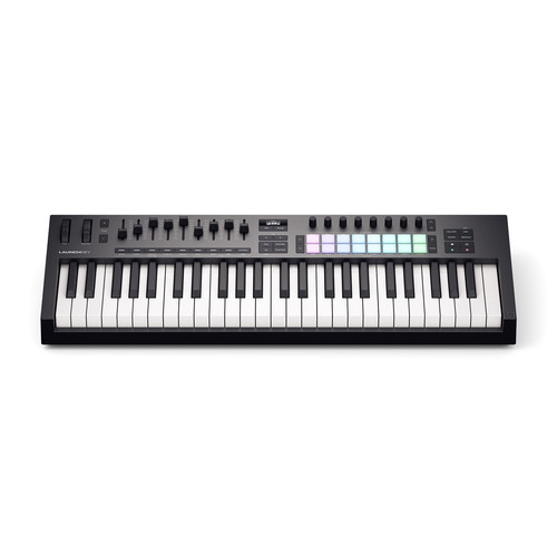 זוית נוספת Novation Launchkey 49 MK4 MIDI keyboard controller