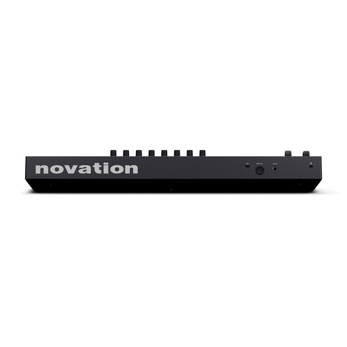 זוית נוספת Novation Launchkey 37 MK4 MIDI keyboard controller